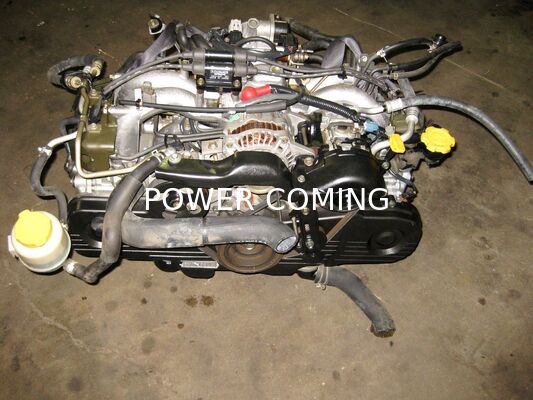 le moteur du subaru EJ20 EJ25